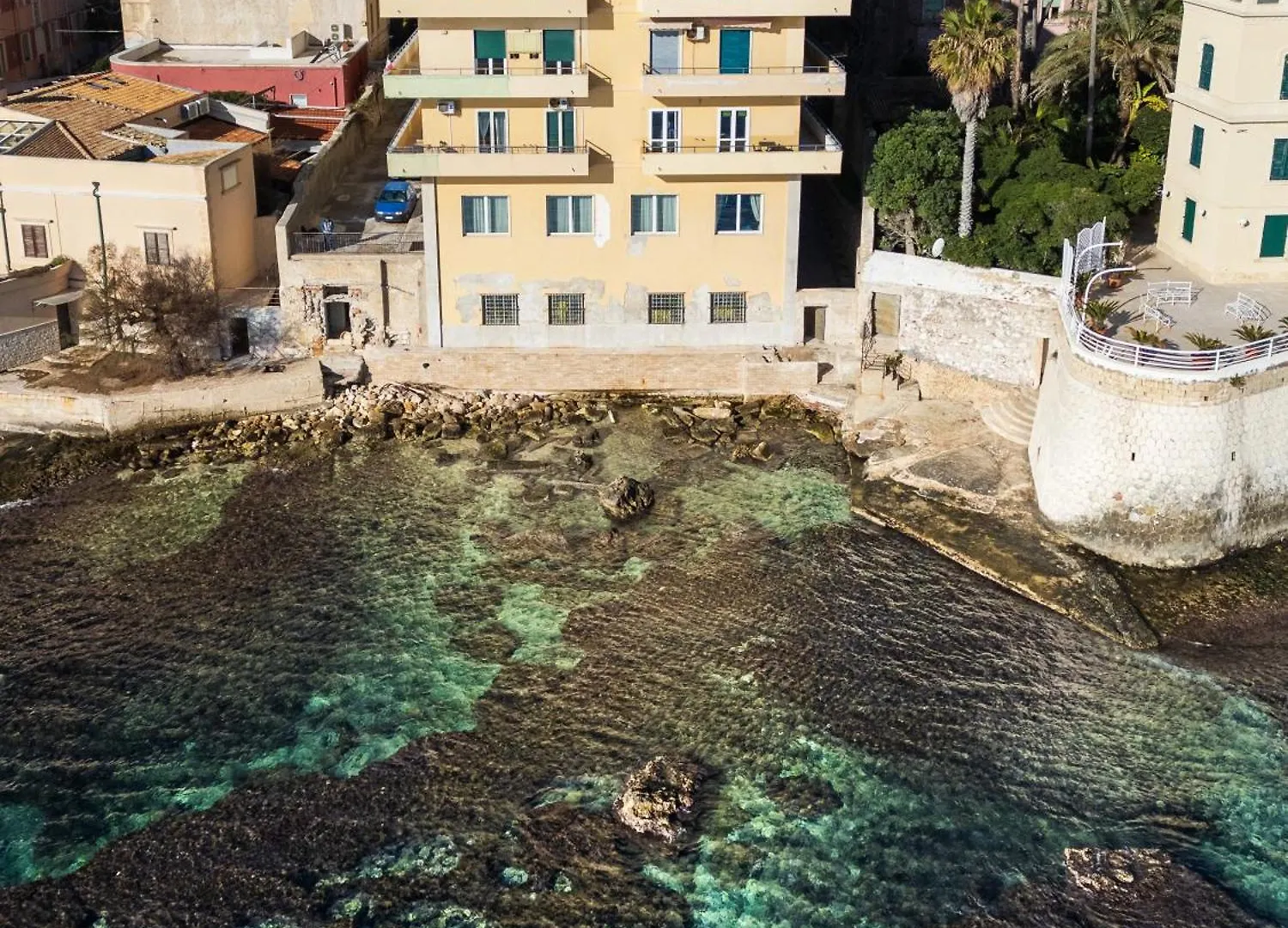 Marlove Sea View Only Rooms Spiaggia Privata Syracuse 0*,  Italia